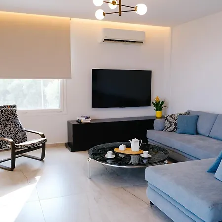 Aquarama Lägenhet *