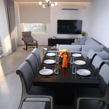 Lägenhet Aquarama *